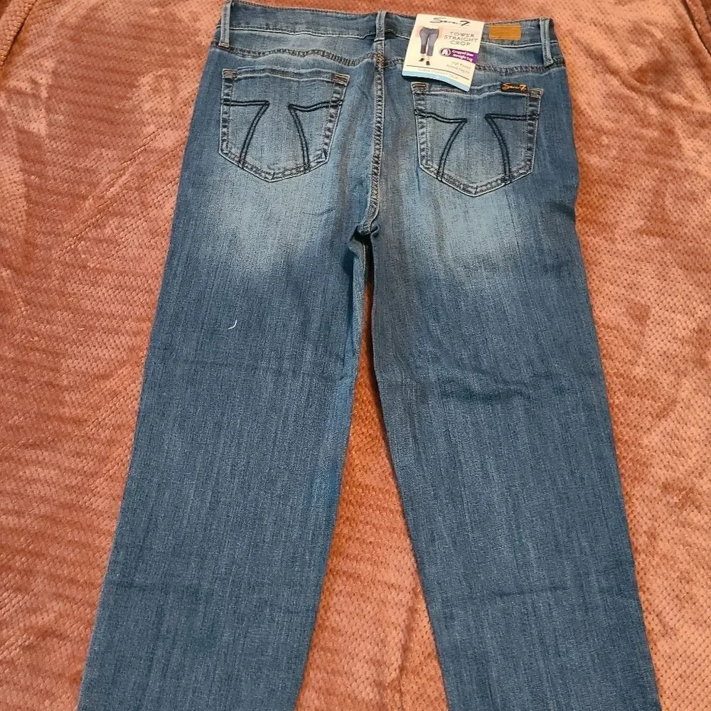 Capris   - Picture 3 of 3